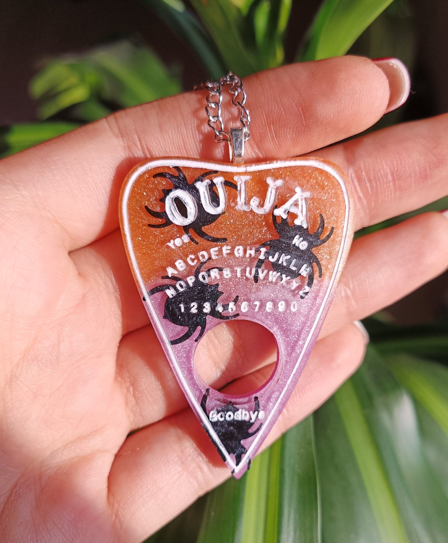 Collana Planchette Ouija ragni