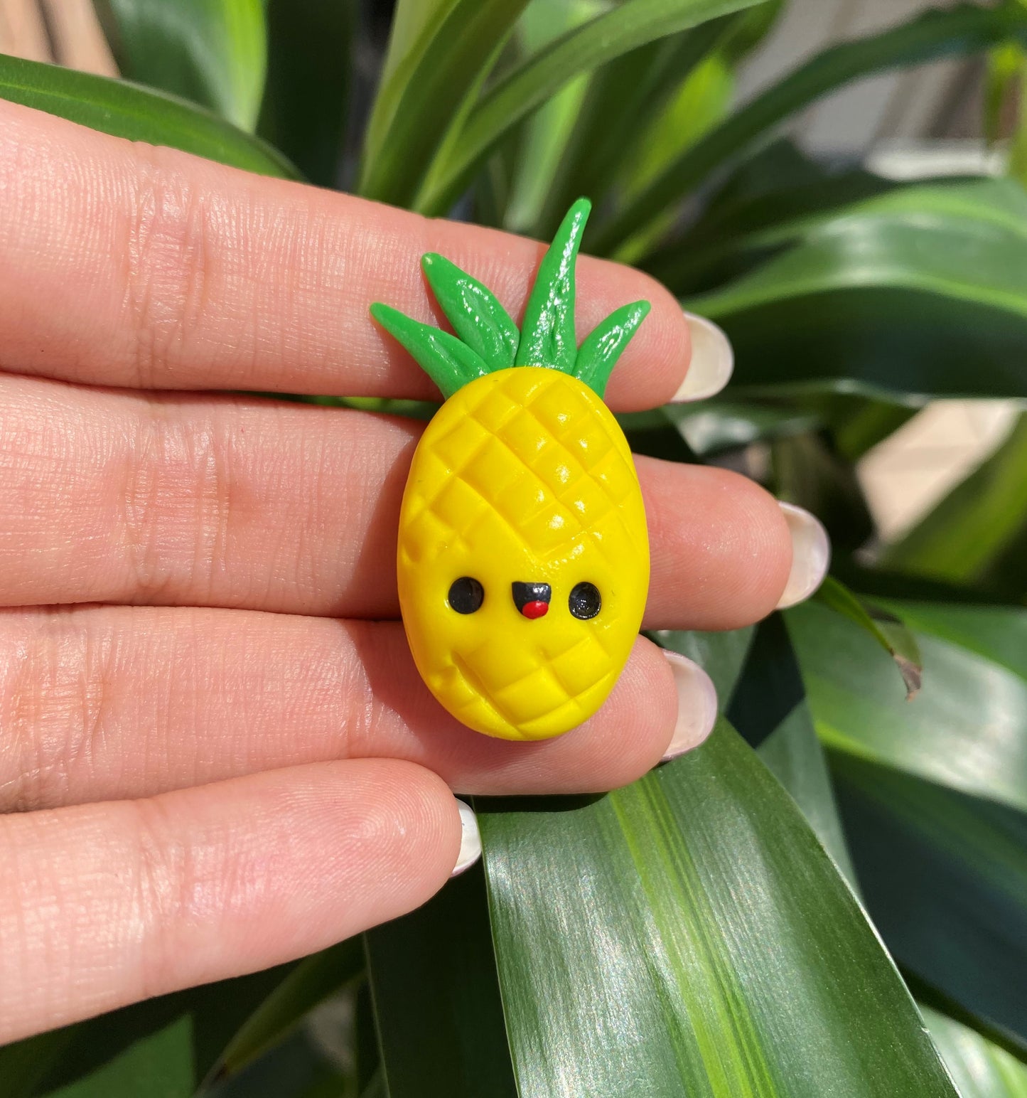 Calamita in Fimo Ananas